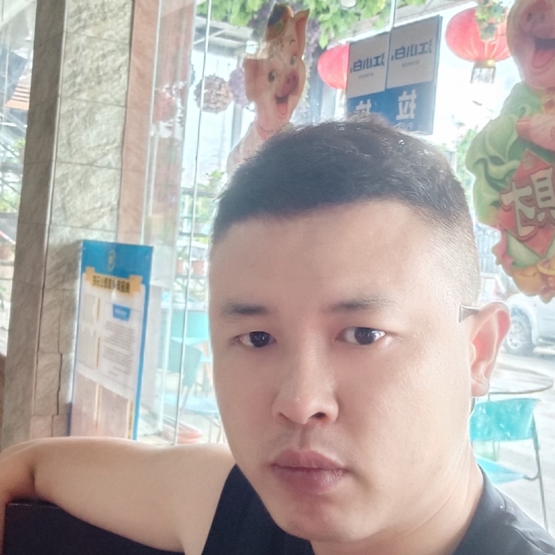 小军的第二张照片--湘潭闪婚服务中心